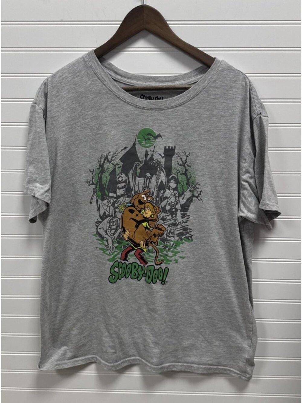 Scooby-Doo & Shaggy Monsters Graphic Print Shirt Heather Gray Unisex Size 2XL
